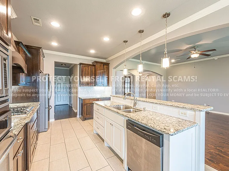5803 N Fork St — Photo 7