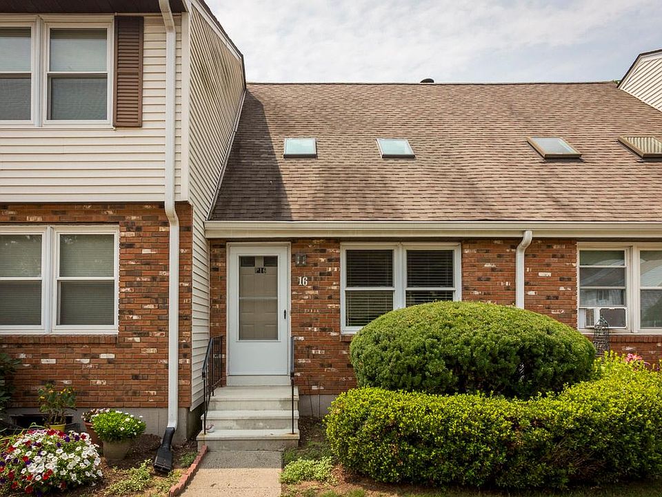 1st image of 16 Saint Marc Cir #P16