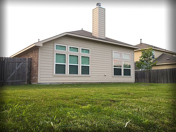 3rd image of 108 Carol Dr