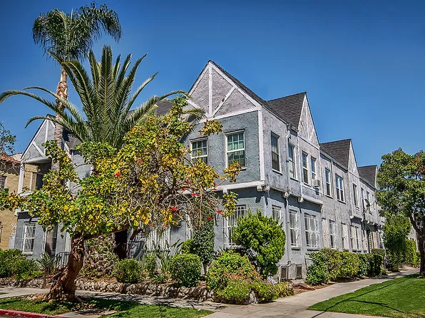 ogd400, 400 N Ogden Dr APT 4, Los Angeles, CA 90036
