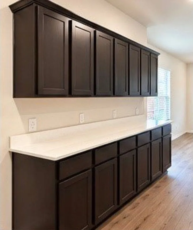 4 bed, 2.0 bath, 2106 sqft, $2,200 — Photo 4