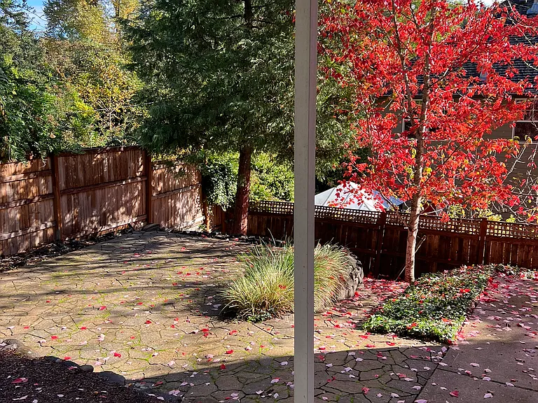 3377 Croisan Creek Rd S — Photo 30