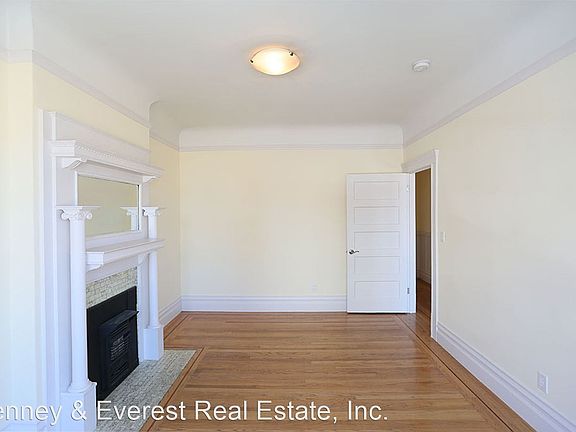 4th image of 1415 Mason St
