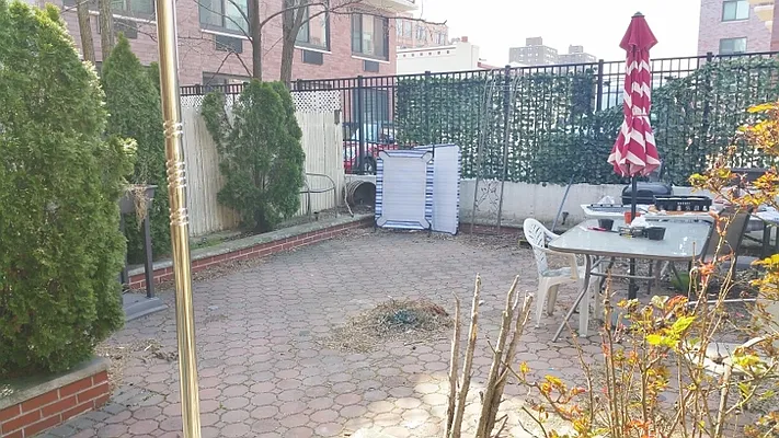 Rented by Azure Realty NY LLC | media 11