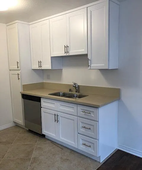 12349 Oxnard St — Photo 3