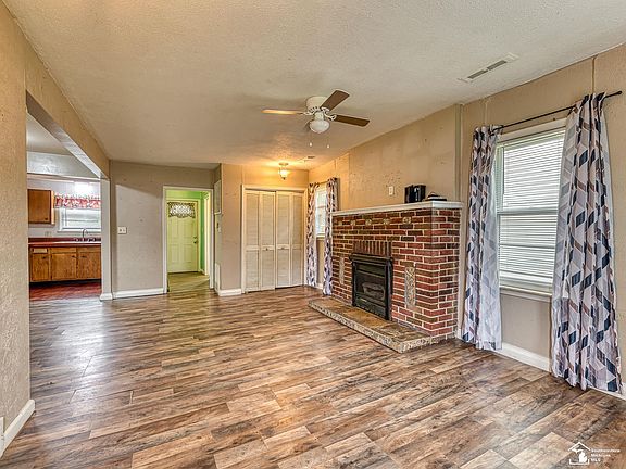 3rd image of 3326 10th St