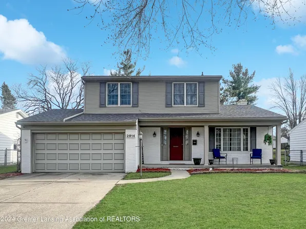 2814 Darien Dr, Lansing, MI 48912