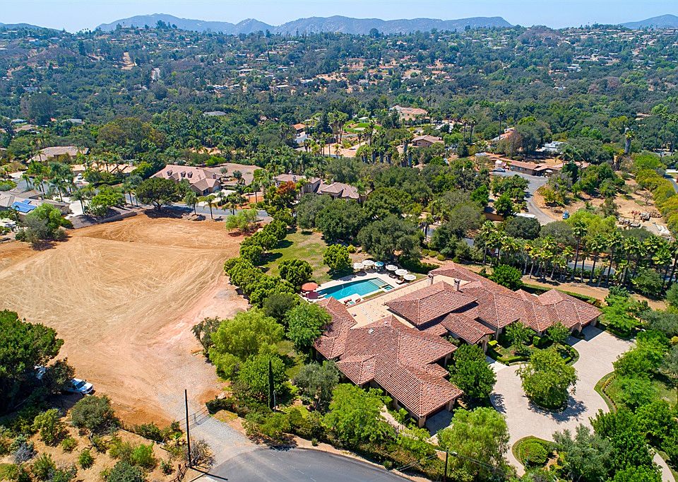 1st image of Calmar Dr Lot 0