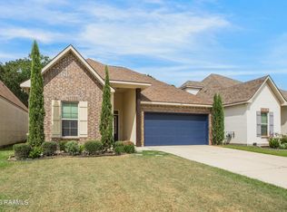 317 Sparrowhawk St, Broussard, LA 70518
