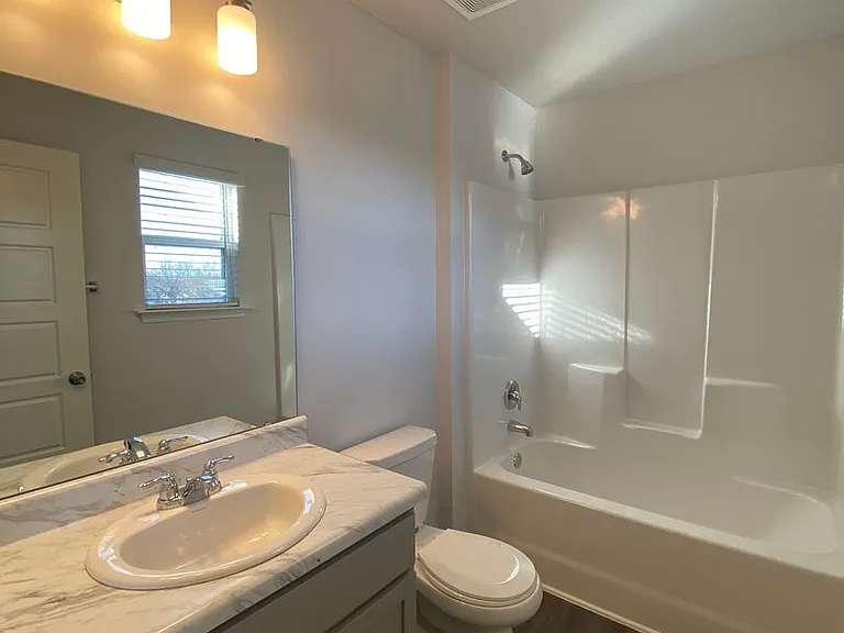 21302 W 215th Pl — Photo 20