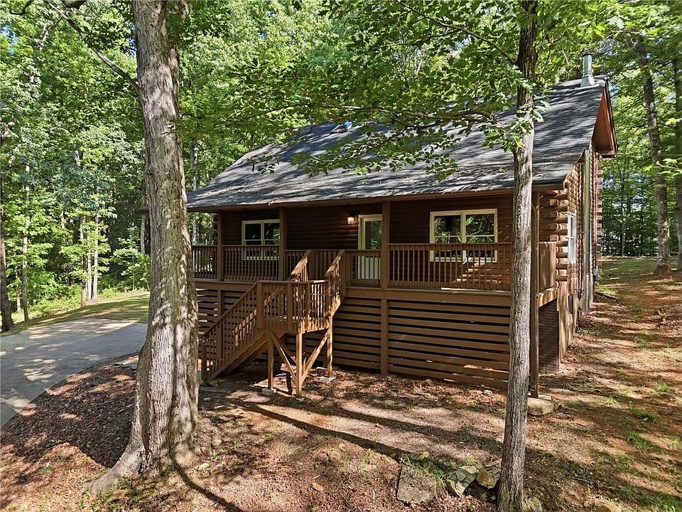 1st image of 437 Twin Lakes Dr