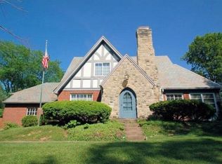 6508 Ridge Cir, Cincinnati, OH 45213