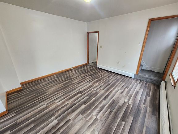 3rd image of 636-638 S Main St #Ca1fc762e