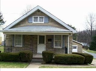 1646 Brodhead Rd, Coraopolis, PA 15108