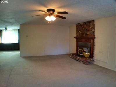 4th image of 8805 NE Sunset Way
