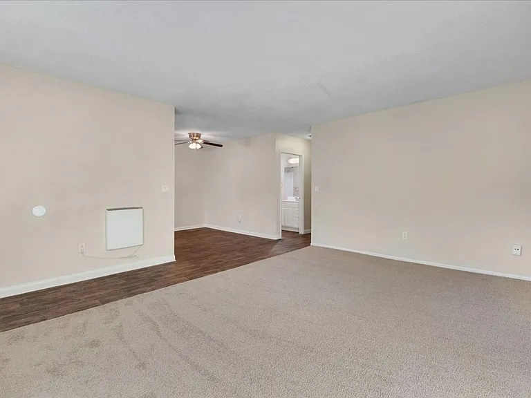 Kenora Terrace Apartments - Spring Valley, CA — Photo 11