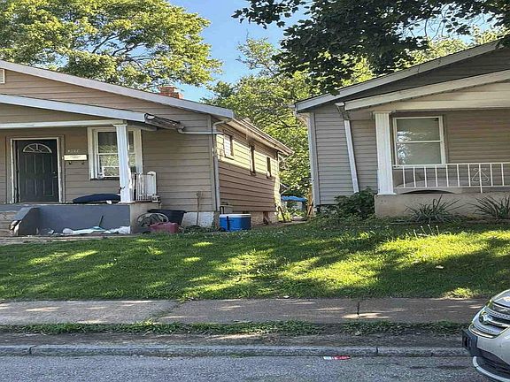 3rd image of 3859 Neosho St