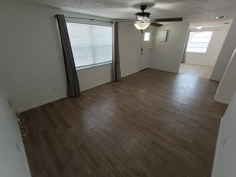 3624 W Anderson Ave — Photo 8