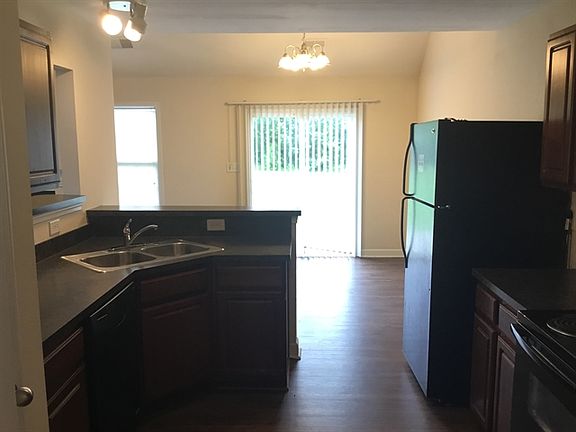 2nd image of 3113 Twin Peaks Ct