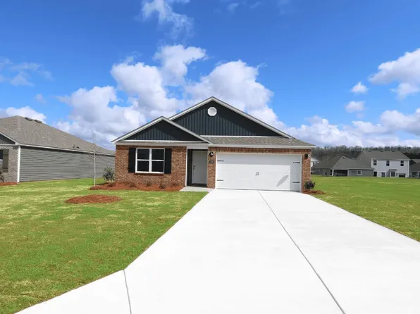 1670 Birch Bark Ln, Odenville, AL 35120