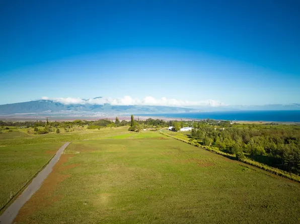 2759 Baldwin Ave, Makawao, HI 96768