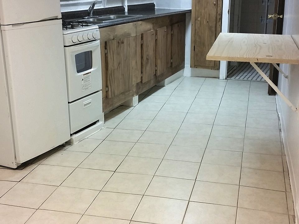 1st image of 404 Greenwood Ave