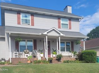 7512 Holly Crest Ln, Knoxville, TN 37938