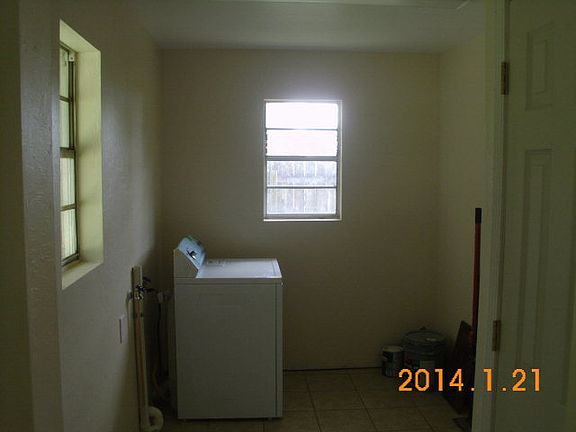 3rd image of 206 Ja Don Dr