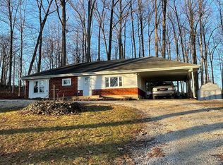 6965 State Road 60 Rd W, Mitchell, IN 47446