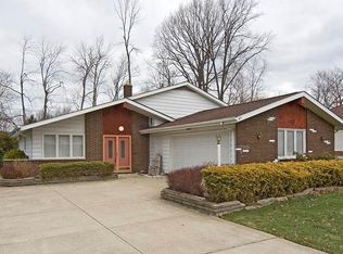 7037 W Jefferson Dr, Mentor, OH 44060