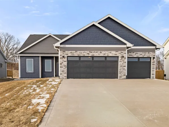 630 NW Georgetown Dr, Waukee, IA 50263