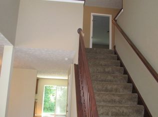 6267 Dogwood Ln, North Ridgeville, OH 44039