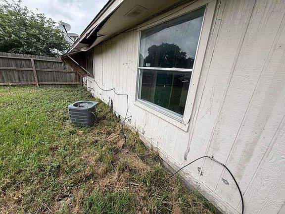 3rd image of 16528 Monte Carlo Ln