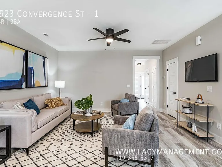 3923 Convergence St #1 — Photo 30