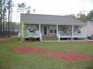 2315 Lumberton Rd, Southport, NC 28461