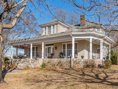 320 N Main St, Cornersville, TN, 37047