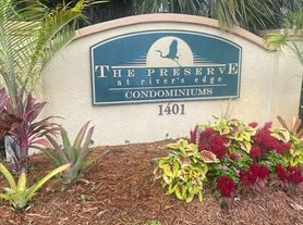 1401 S Palmetto Ave