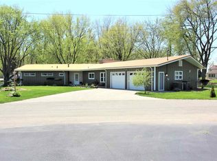 106 Ems T29 Ln, Leesburg, IN 46538