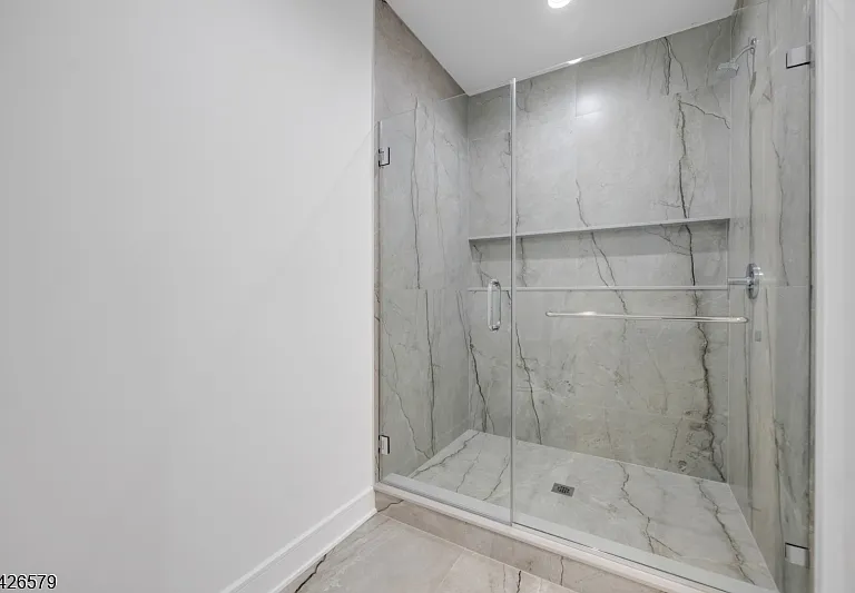 27 Feldman Ct — Photo 32