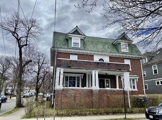 95 Coolidge St, Brookline, MA 02446