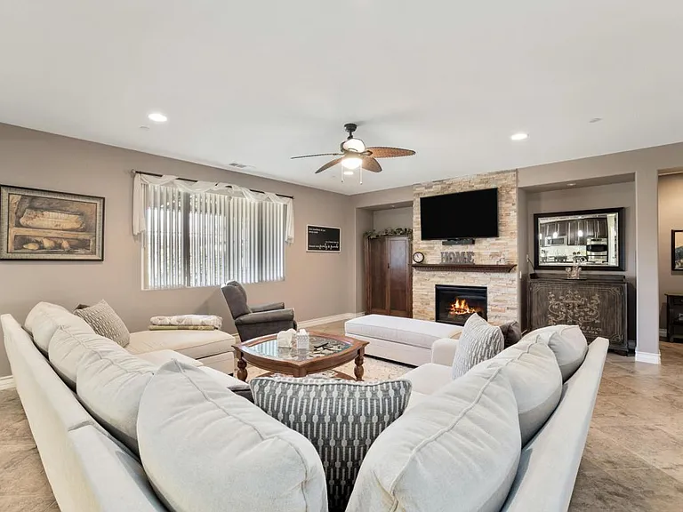 48219 Newport Bridge Pl — Photo 30