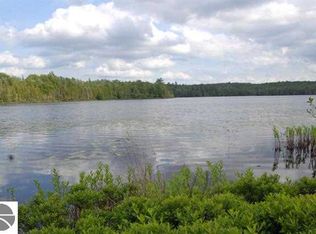 79 & 80 Jeri Rd, Interlochen, MI 49643