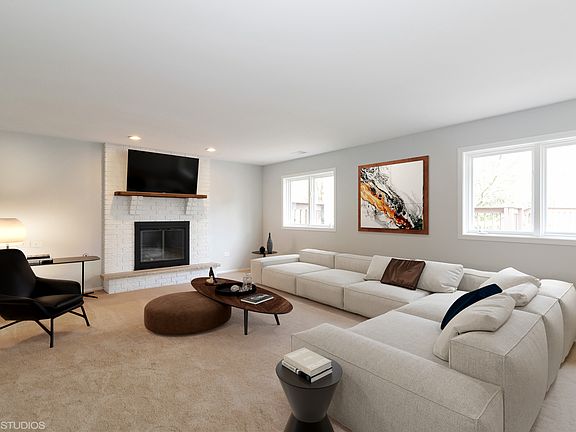 5th image of 17121 Ashwood Ln