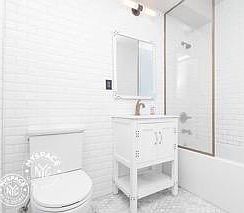 4th image of 31 Brooklyn Ave #6C