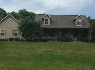 286 Grassy Run Rd, Mineral Wells, WV 26150