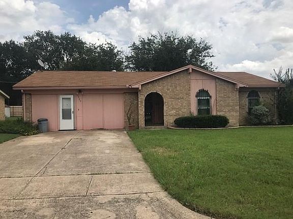 2nd image of 6829 Twin Oaks Dr