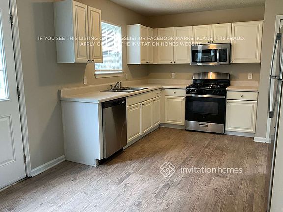 3rd image of 4167 Lost Springs Trl