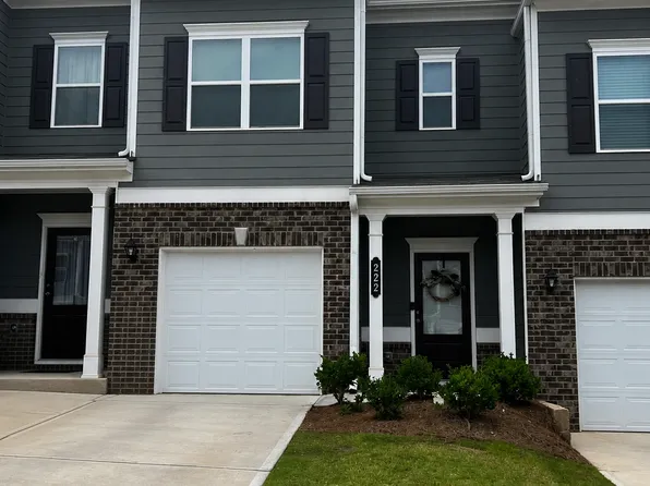 222 Dupont Dr, Cartersville, GA 30121