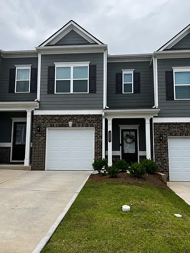 222 Dupont Dr Photo 1