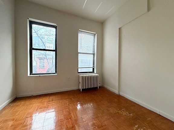 4th image of 324 E 19th St APT 3D